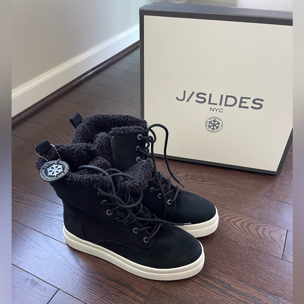 J/SLIDES NYC TORRIE BLACK SUEDE WATERPROOF BLACK SUEDE BOOTS NWT SIZE 8